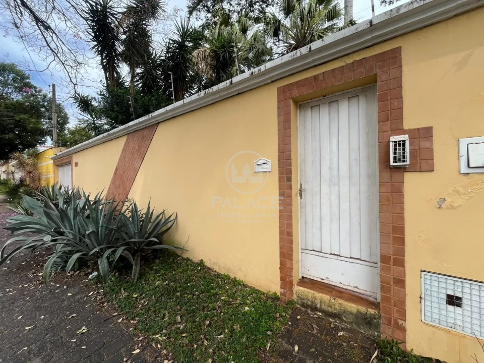 CASA COM PISCINA PARA LOCAÇÃO NO CENTRO DE PIRACICABA