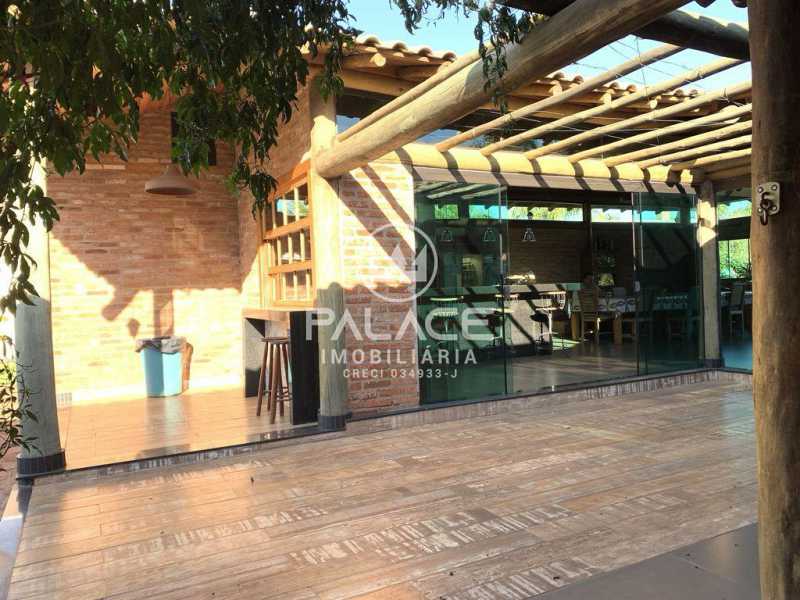 Imagens do imóveis casa condomínio ondas grandes