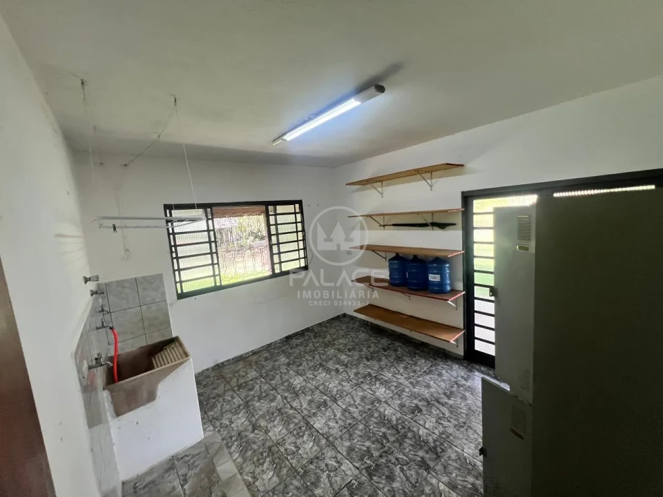 Imóvel residencial e terreno comercial disponível para locação - Foto 33