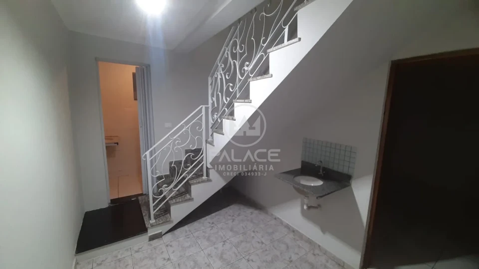 CASA PARA LOCAÇÃO /  3 QUARTOS / 5 VAGAS DE GARAGEM /COMERCIAL /  RESIDENCIAL