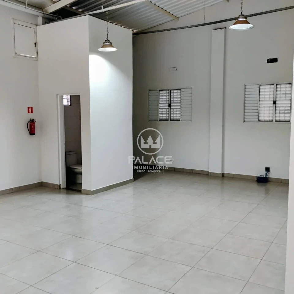 Barracão disponivel para locação