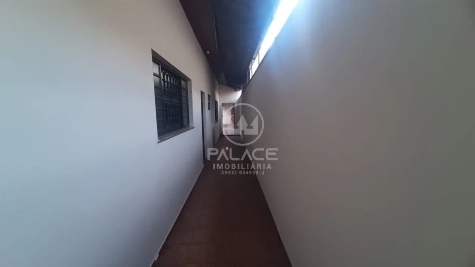 CASA PARA LOCAÇÃO/ 4 QUARTOS  / CHURRASQUEIRA/VILA REZENDE