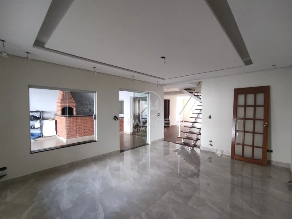 Casa à venda e para alugar em Vila Independência, Piracicaba — Portal Mundo do Imóvel