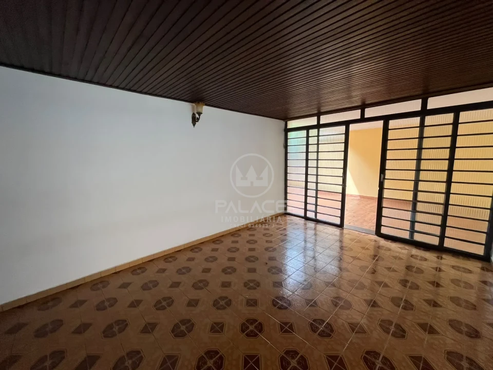 CASA COM PISCINA PARA LOCAÇÃO NO CENTRO DE PIRACICABA