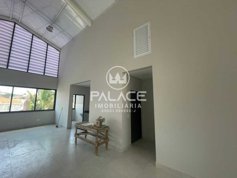 Imagens do imóveis Barracão -  / Comercial / Vila Rezende