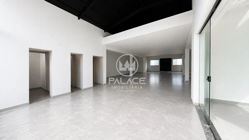 Barracão com 385m² para alugar  na Paulista, em Piracicaba