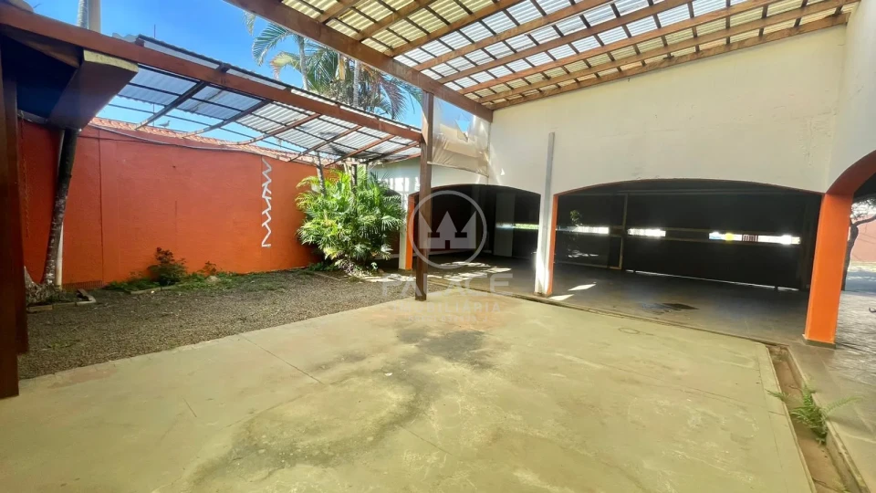 CASA / COMERCIAL / LOCACAO / 300m² / CASTELINHO / PIRACICABA