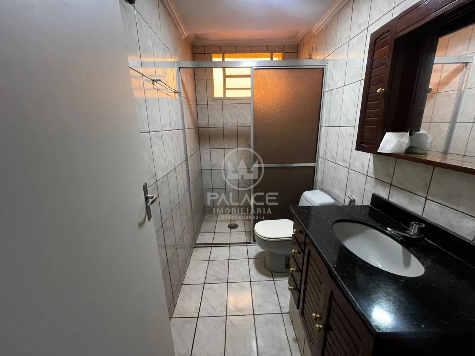 CASA PARA ALUGAR NA VILA INDEPENDENCIA, C/ 4 QUARTOS - SENDO 145.5m²