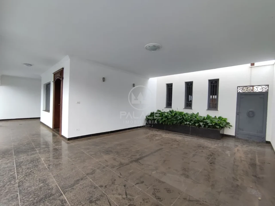Casa, 4 quartos, 207 m² - Foto 2