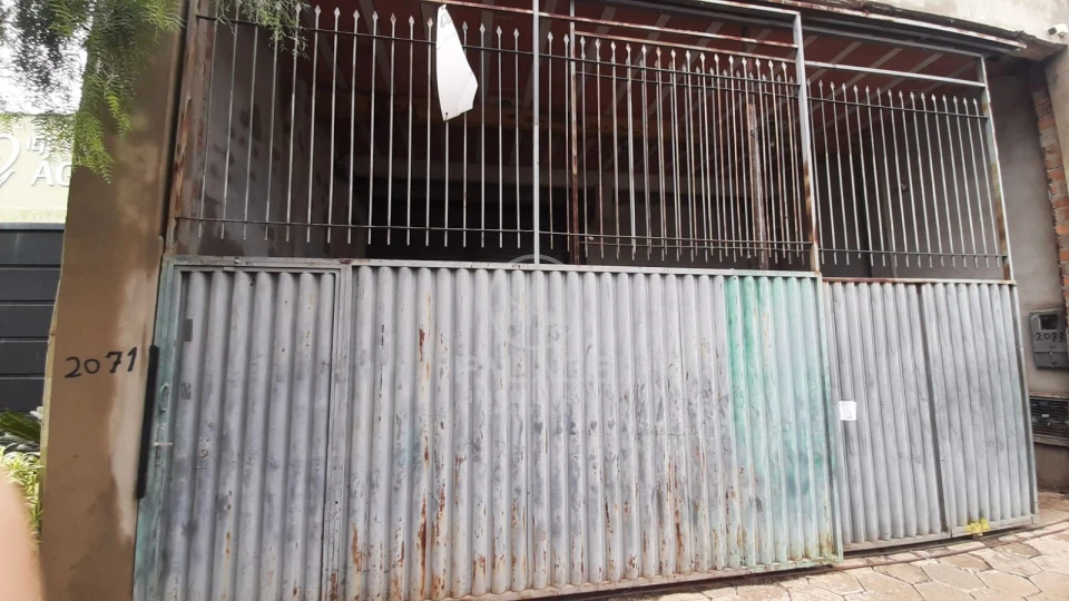 Imagens do imóveis BARRACÃO  PARA LOCAÇÃO /  AGUA BRANCA