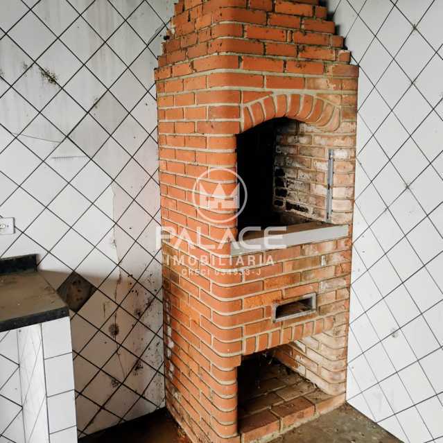 Barracão :  / Comercial / Vila Areião