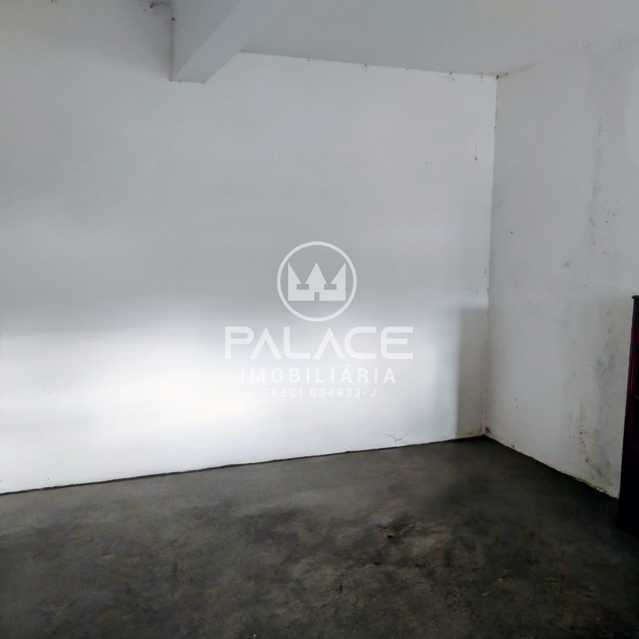 Barracão :  / Comercial / Vila Areião