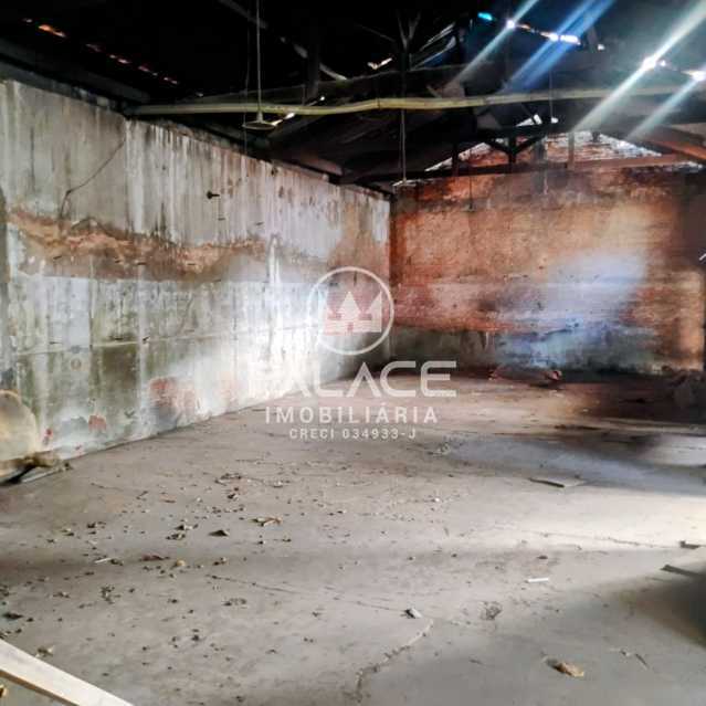 Barracão :  / Comercial / Vila Areião