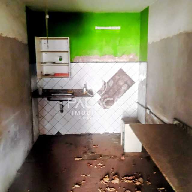 Barracão :  / Comercial / Vila Areião