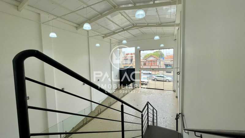 Imagens do imóveis Barracão :  / Comercial / Vila Rezende