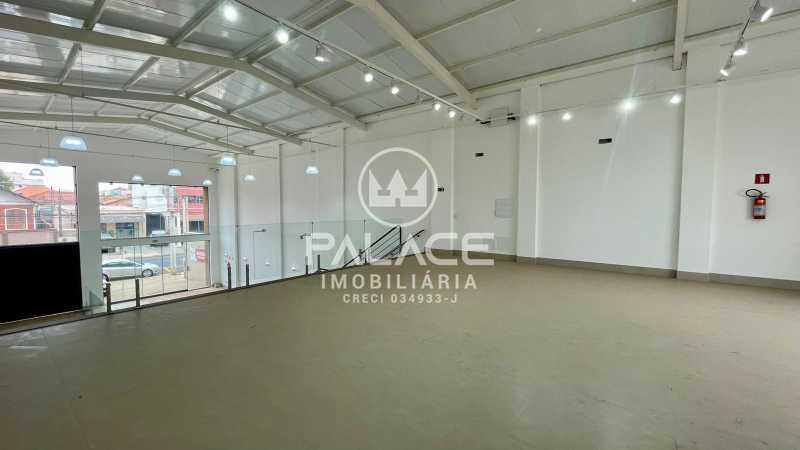 Imagens do imóveis Barracão :  / Comercial / Vila Rezende