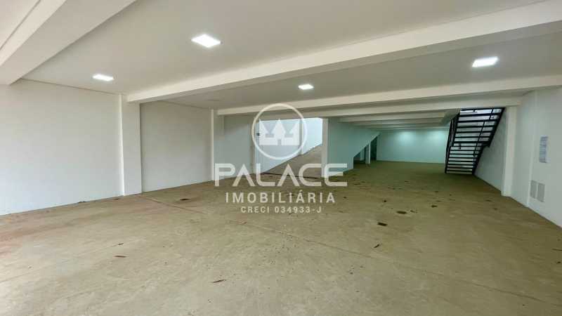 Imagens do imóveis Barracão :  / Comercial / Vila Rezende