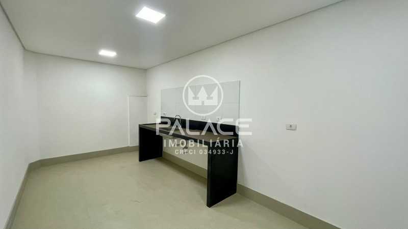 Imagens do imóveis Barracão :  / Comercial / Vila Rezende