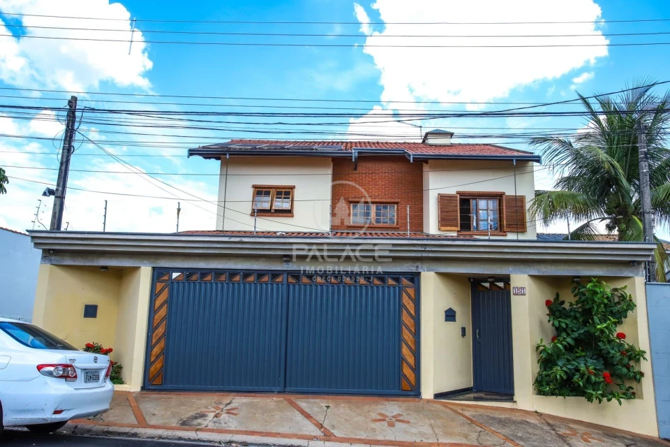 Sobrado de alto Padrão a venda em bairro Nova América