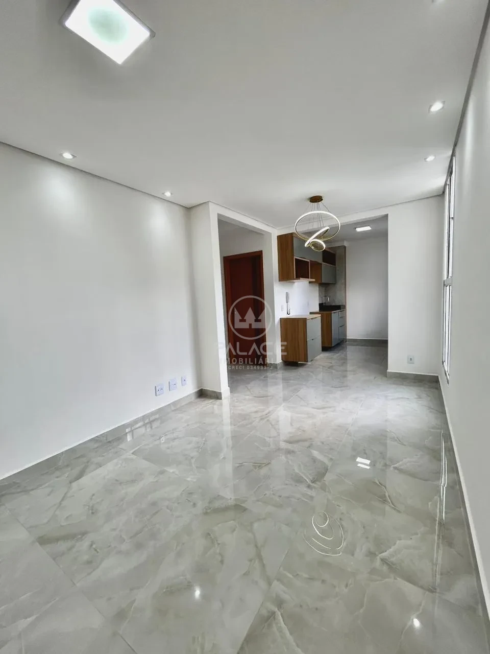 Apartamento com Elevador no Condomínio Piazza Florença, Campestre, Piracicaba.
