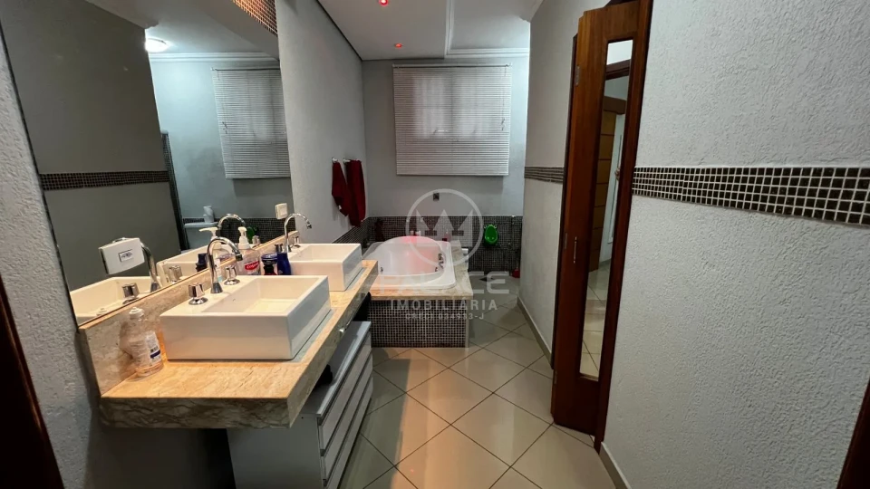 Casa, 3 quartos, 250 m² - Foto 21