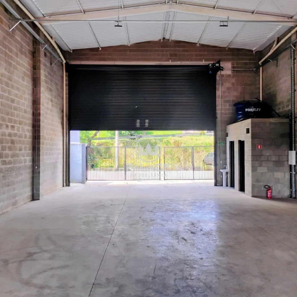 Barracão disponivel para locação ( Algodoal )