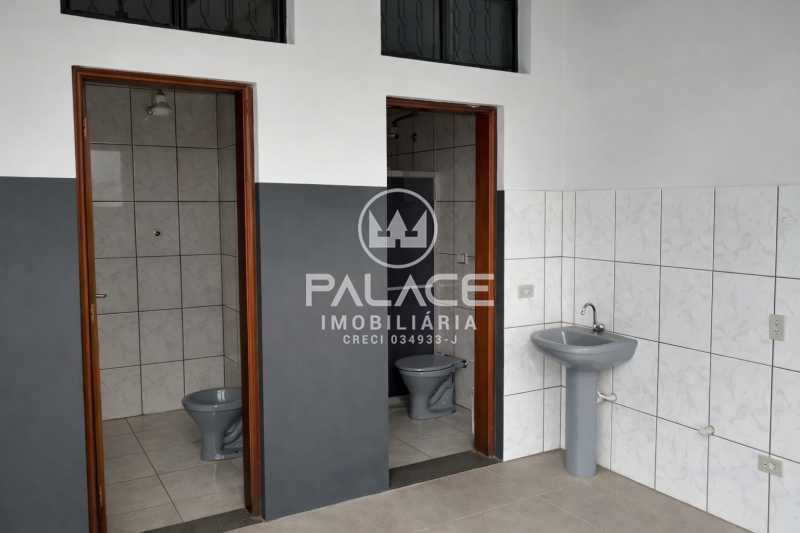 Barracão :  / Comercial / Parque Nossa Senhora das Graças