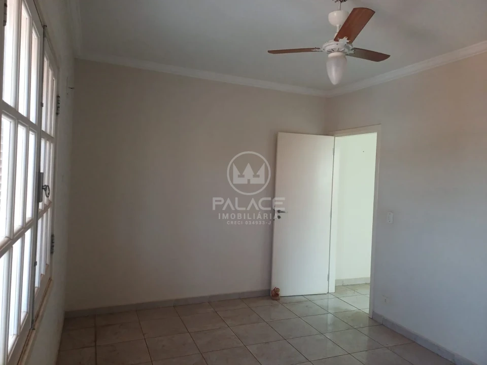 CASA A VENDA NA RUA FRANCISCO JOSE MACHADO, JARDIM BRASILIA