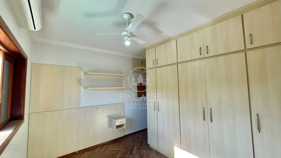 CASA / LOCACAO / 3 SUITES / CONDOMINIO / TERRAS IV