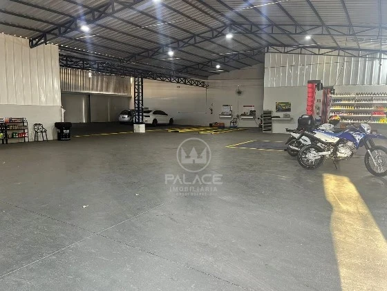 barracão em avenida