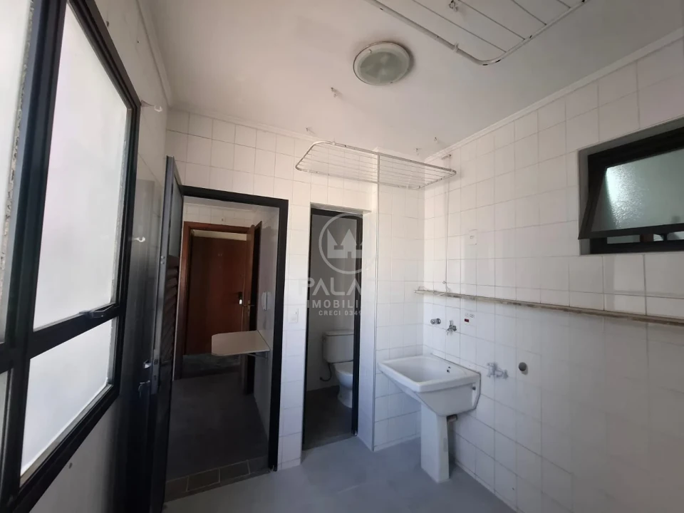 Apartamento à Venda no Edificio Condominio Flávia - Piracicaba