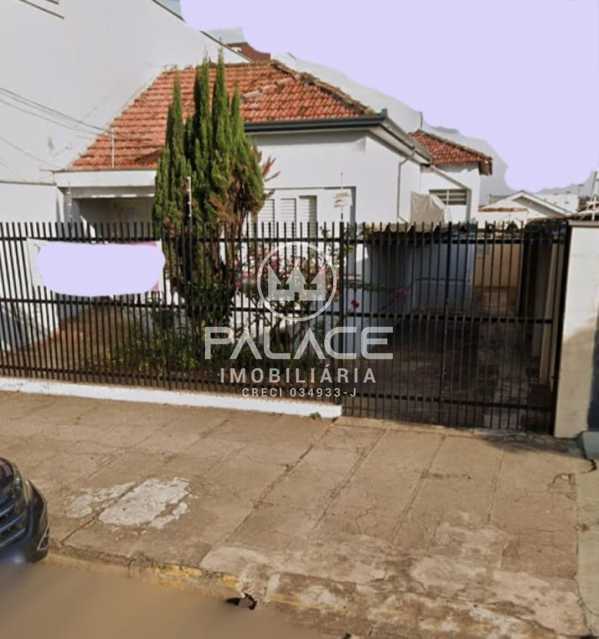 Casa de rua :  / Residencial / Vila Rezende