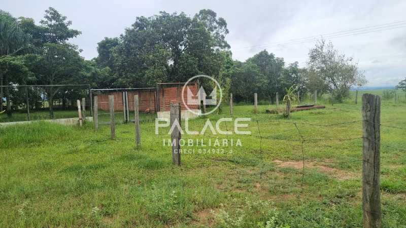 Imagens do imóveis fazenda à venda em centro, anhembi 3 quartos 493052m²