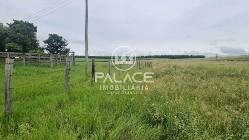 Imagens do imóveis fazenda à venda em centro, anhembi 3 quartos 493052m²