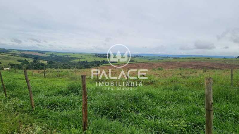 Imagens do imóveis fazenda à venda em centro, anhembi 3 quartos 493052m²