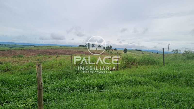 Imagens do imóveis fazenda à venda em centro, anhembi 3 quartos 493052m²