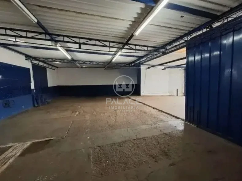 Barracão disponivel para locação