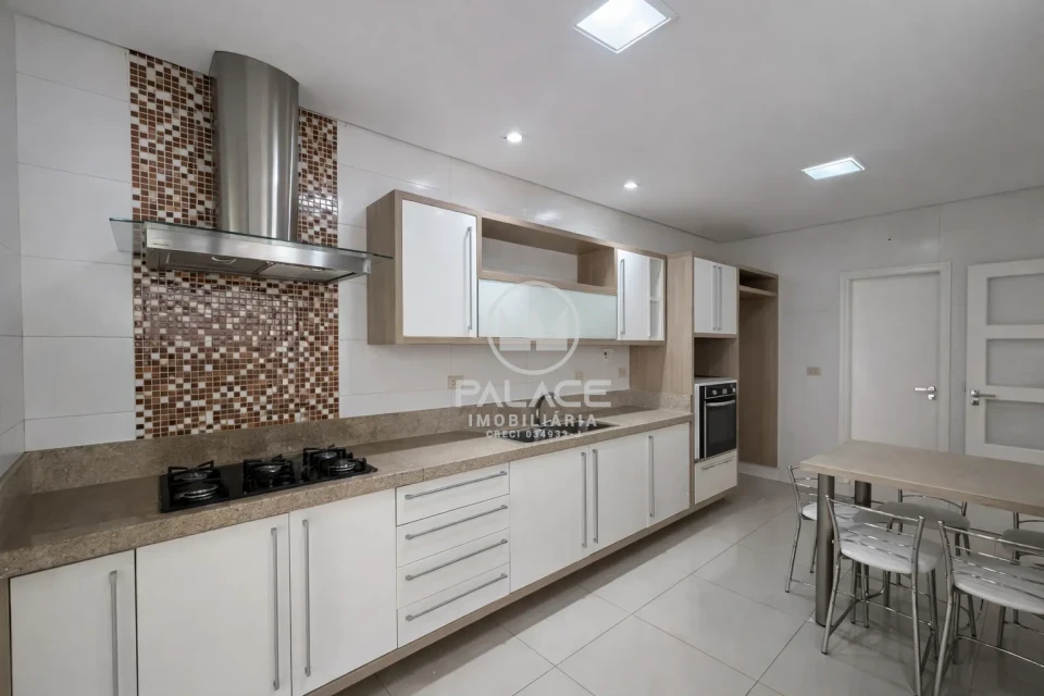 CASA PARA LOCAÇÃO / 3 QUARTOS/ TERRAS DO SINHO