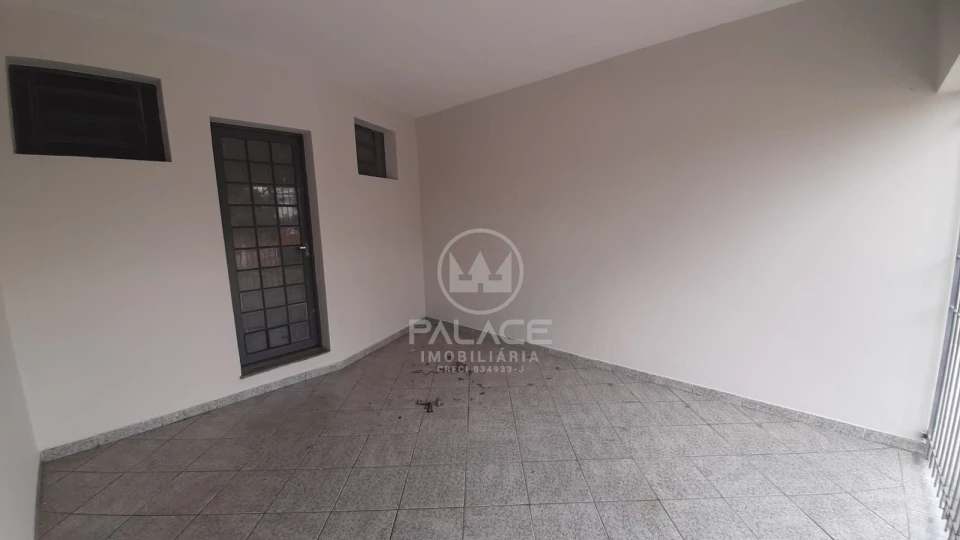 CASA 3 QUARTOS / MONTE LIBANO