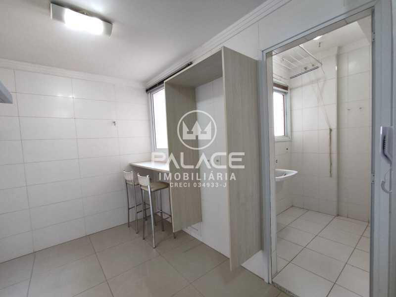 Imagens do imóveis Apartamento : Padrão / Residencial / Alto