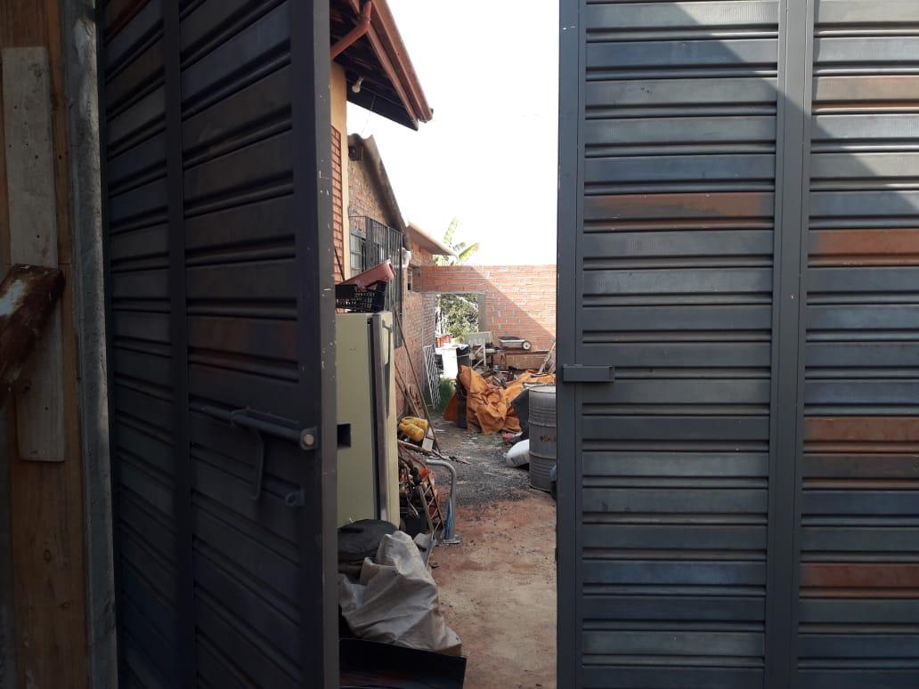 Imagens do imóveis casa à venda em são dimas, são pedro 2 quartos 140m²