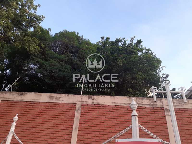 Casa de rua :  / Residencial / Nova Piracicaba