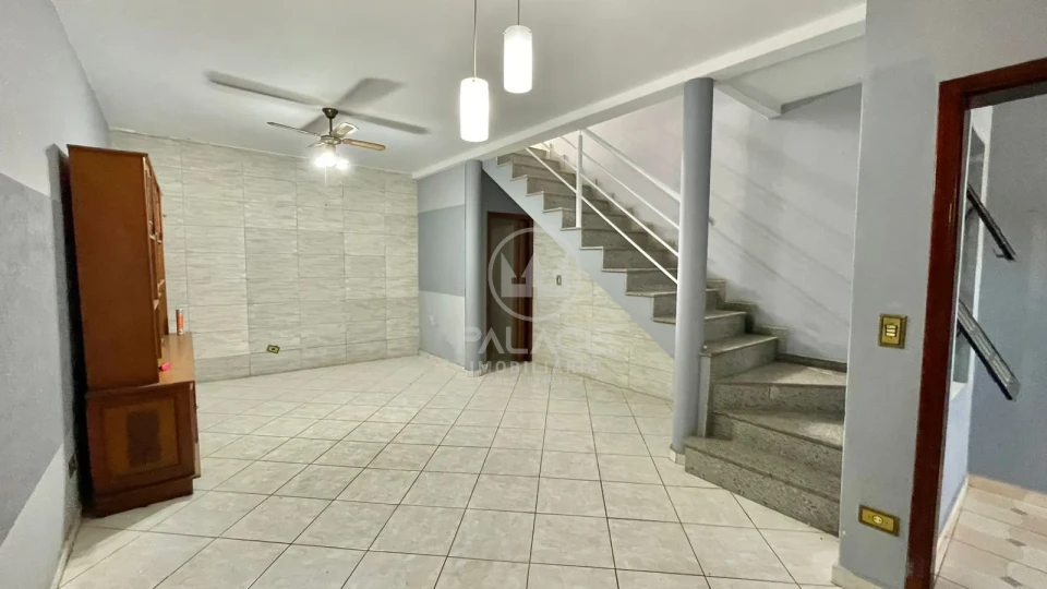 CASA / SOBRADO 2 QUARTOS, SENDO 1 SUITE , 126m² - JARDIM ALGODOAL