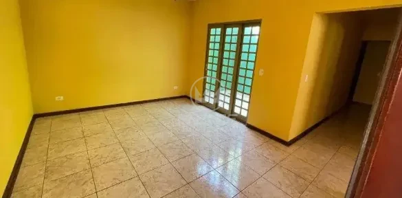 CASA A VENDA NO JARDIM BRASILIA