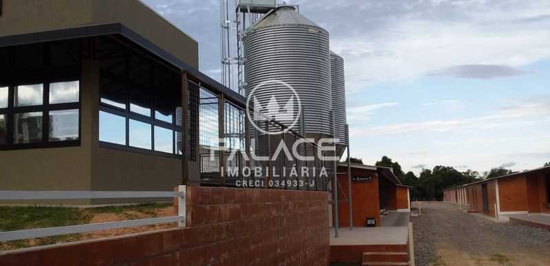 Imagens do imóveis fazenda à venda em zona rural, conchas 60500m²