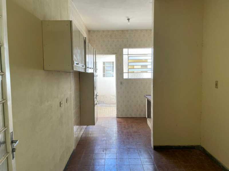 Imagens do imóveis Casa de rua -  / Residencial / Centro (Ártemis)