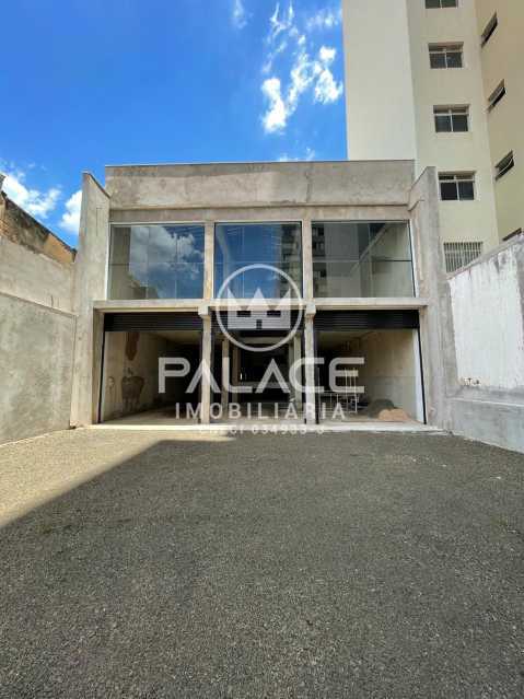 Imagens do imóveis Barracão :  / Comercial / Centro (Ártemis)