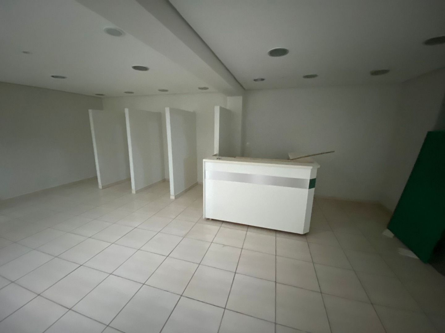 Salão para alugar, 145 m² por RS 4.733,00-mês - Centro - Piracicaba-SP