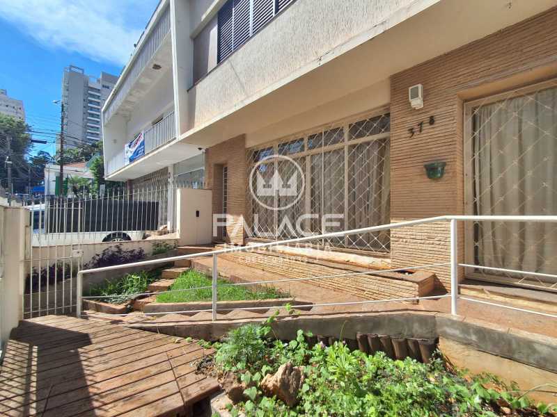 Casa :  / Comercial / Centro