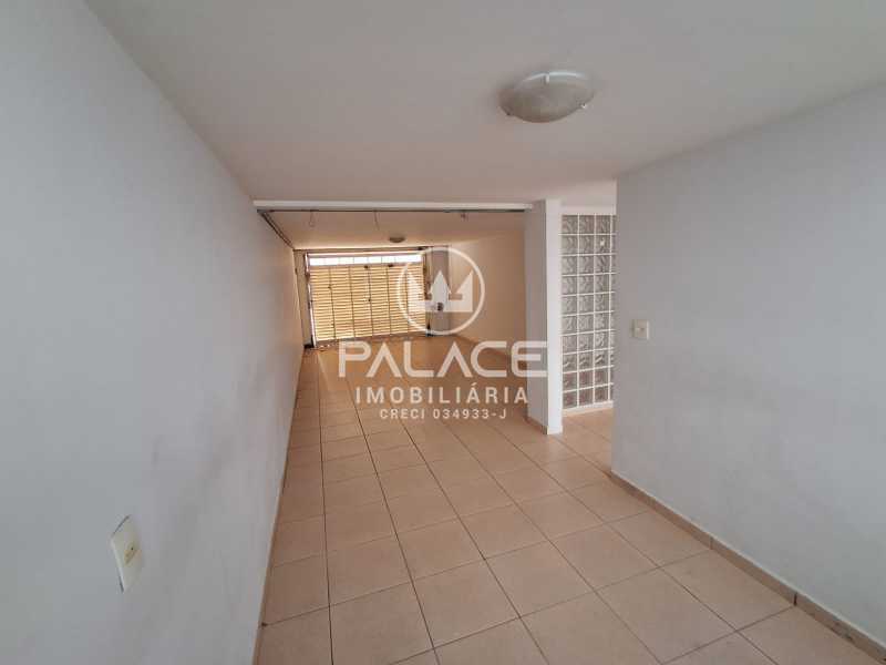 Casa :  / Comercial / Centro